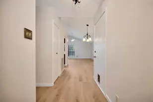 4745 Rose of Sharon Ln, Fort Worth, TX 76137 - Photo 7