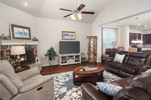 309 Willet Ct, Little Elm, TX 75068 - Photo 7
