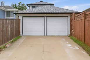 2906 Sunset Point Ln, Carrollton, TX 75007 - Photo 27