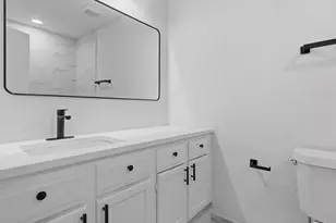2906 Sunset Point Ln, Carrollton, TX 75007 - Photo 23