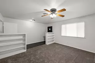 8718 Panther Dr, Woodway, TX 76712 - Photo 5