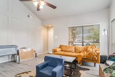 2201 Jackson Circle, Carrollton, TX 75006 - Photo 5