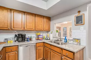 2201 Jackson Cir, Carrollton, TX 75006 - Photo 11