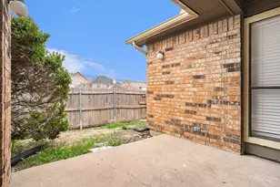 2201 Jackson Cir, Carrollton, TX 75006 - Photo 19