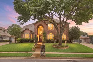 7612 Oak Knoll Dr, North Richland Hills, TX 76182 - Photo 1
