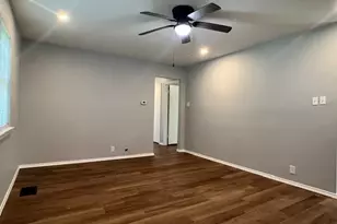 327 S 4th St, Wylie, TX 75098 - Photo 13