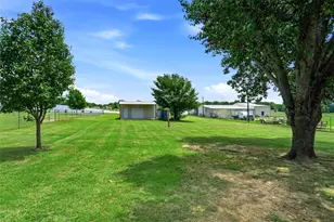 109 Sanchez Creek Ct, Weatherford, TX 76088 - Photo 25