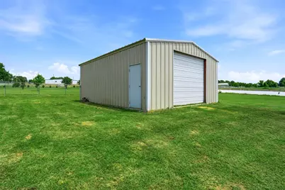 109 Sanchez Creek Court, Weatherford, TX 76088 - Photo 23