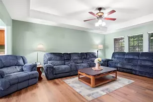 109 Sanchez Creek Ct, Weatherford, TX 76088 - Photo 5