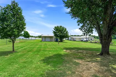 109 Sanchez Creek Court, Weatherford, TX 76088 - Photo 25