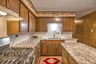 511 Old Center Church Rd, Whitesboro, TX 76273 - Photo 13