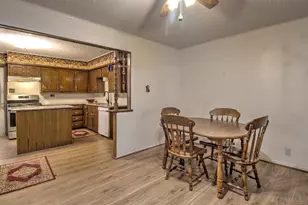 511 Old Center Church Rd, Whitesboro, TX 76273 - Photo 11