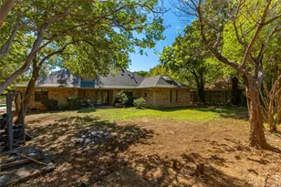 5201 Rustle Leaf Dr, Arlington, TX 76017 - Photo 35