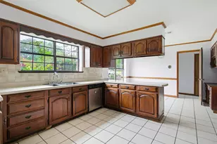 220 Green Ridge Dr, Double Oak, TX 75077 - Photo 11