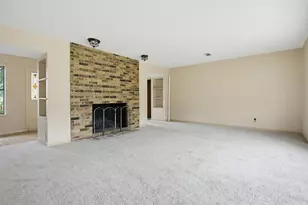 220 Green Ridge Dr, Double Oak, TX 75077 - Photo 5