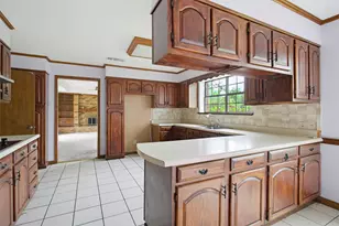 220 Green Ridge Dr, Double Oak, TX 75077 - Photo 9