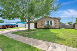 6320 Melinda Dr, Watauga, TX 76148 - Photo 37