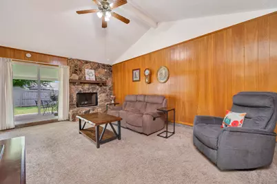 6320 Melinda Drive, Watauga, TX 76148 - Photo 19