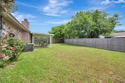 6320 Melinda Drive, Watauga, TX 76148 - Photo 33