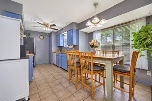 6320 Melinda Dr, Watauga, TX 76148 - Photo 9
