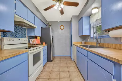 6320 Melinda Drive, Watauga, TX 76148 - Photo 11