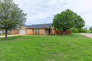3902 Karen Dr, Abilene, TX 79606 - Photo 7