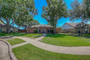 1642 Belltower Dr, Lewisville, TX 75067 - Photo 1