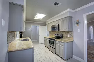 1642 Belltower Dr, Lewisville, TX 75067 - Photo 13
