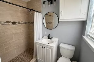812 Irwin Dr, Hurst, TX 76053 - Photo 5