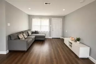 812 Irwin Dr, Hurst, TX 76053 - Photo 9