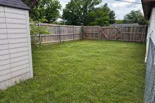 812 Irwin Dr, Hurst, TX 76053 - Photo 15