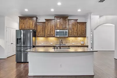 9519 Amberwoods Lane, Frisco, TX 75035 - Photo 13