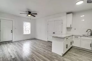 2404 Maryland Ave, Dallas, TX 75216 - Photo 11