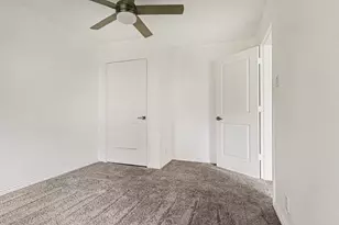 2610 Hillcrest Ave, Greenville, TX 75402 - Photo 17
