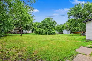 2610 Hillcrest Ave, Greenville, TX 75402 - Photo 21