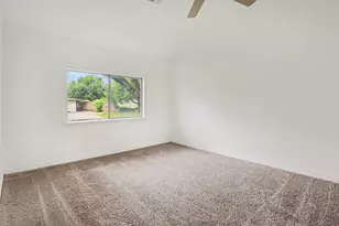 2610 Hillcrest Ave, Greenville, TX 75402 - Photo 13