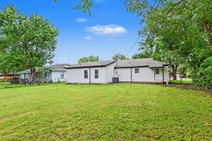 2610 Hillcrest Ave, Greenville, TX 75402 - Photo 19