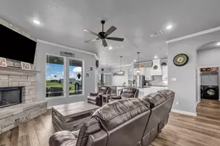 677 Co Rd 3341, Paradise, TX 76073 - Photo 9