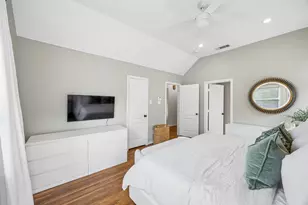 4636 Calmont Ave, Fort Worth, TX 76107 - Photo 15