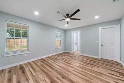 3542 Live Oak Avenue, Waco, TX 76708 - Photo 9