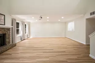 6702 E NW Hwy, Dallas, TX 75231 - Photo 13
