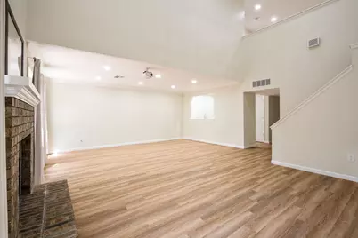 6702 E Northwest Highway, Dallas, TX 75231 - Photo 7