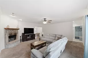 6732 Basswood Dr, Fort Worth, TX 76135 - Photo 9