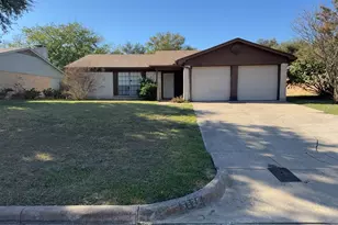 6920 Misty Meadow Dr S, Fort Worth, TX 76133 - Photo 1