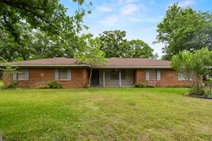 1 Oak Ridge Cir, Star Harbor, TX 75148 - Photo 3