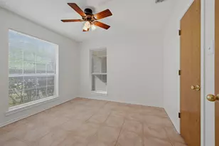 742 S Valentine Dr, Sherman, TX 75090 - Photo 25