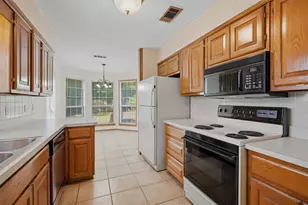 742 S Valentine Dr, Sherman, TX 75090 - Photo 13