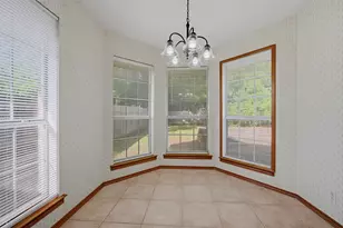 742 S Valentine Dr, Sherman, TX 75090 - Photo 9