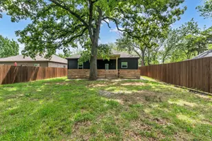 2315 W Bond St, Denison, TX 75020 - Photo 29