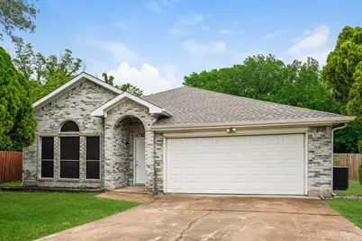 3206 Weirgate Court, Grand Prairie, TX 75052 - Photo 1